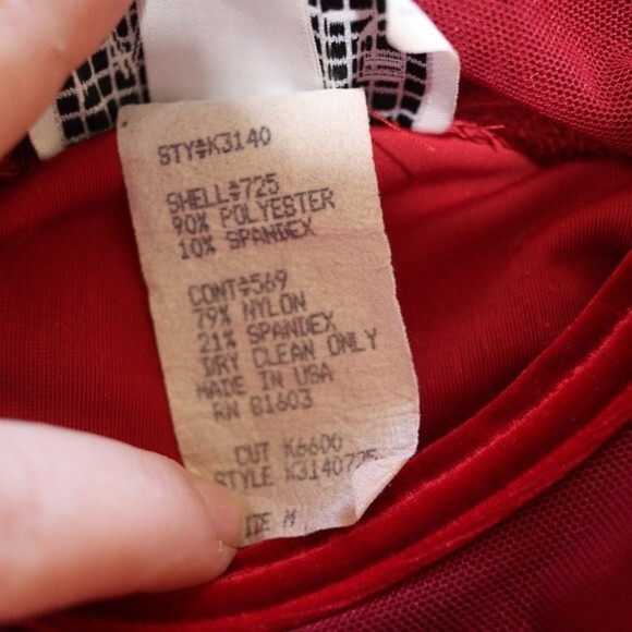 La Belle Red Mesh Velour Baby Tee Vintage USA Short Sleeve Fitted Top Medium - Picture 8 of 8